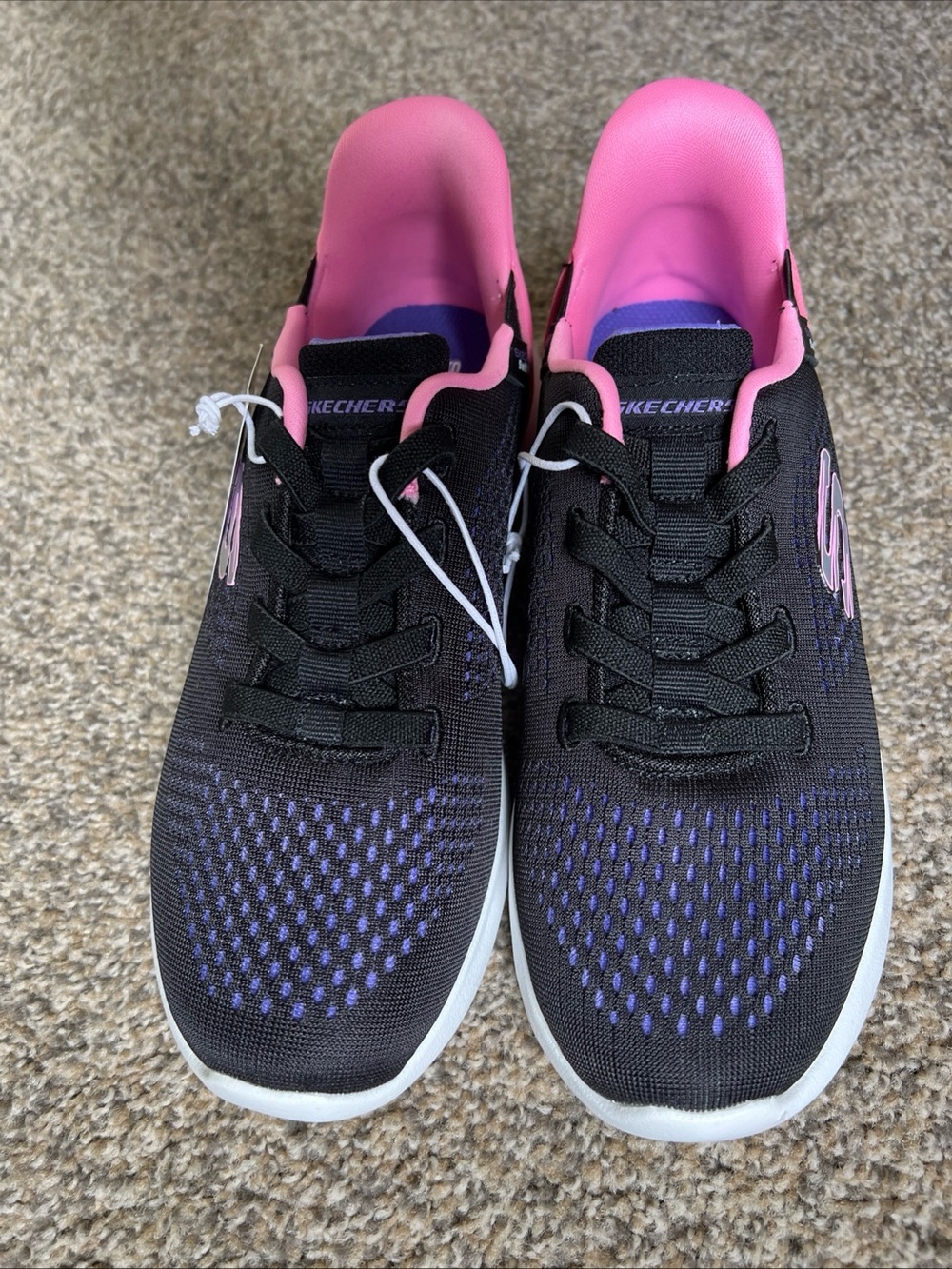 Skechers Kids' Girls Hands Free Swift Fit Sneaker in Black/Pink, Size 4